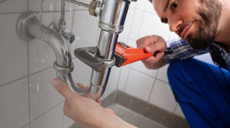 Professional same day plumber services in Leakesville, MS